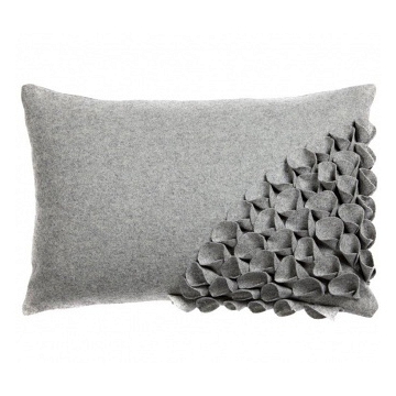 Подушка с объемным узором Alicia Gray DG Home Pillows DG-D-PL401
